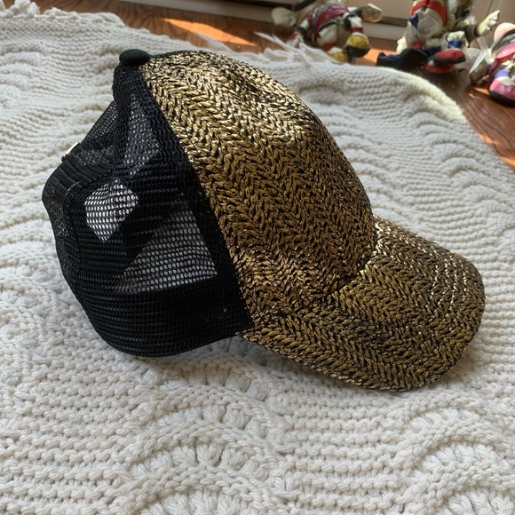 Bebe Gold and Black Woven Mesh Baseball Cap Hat Adjustable Sparkly Fun - Picture 2 of 4